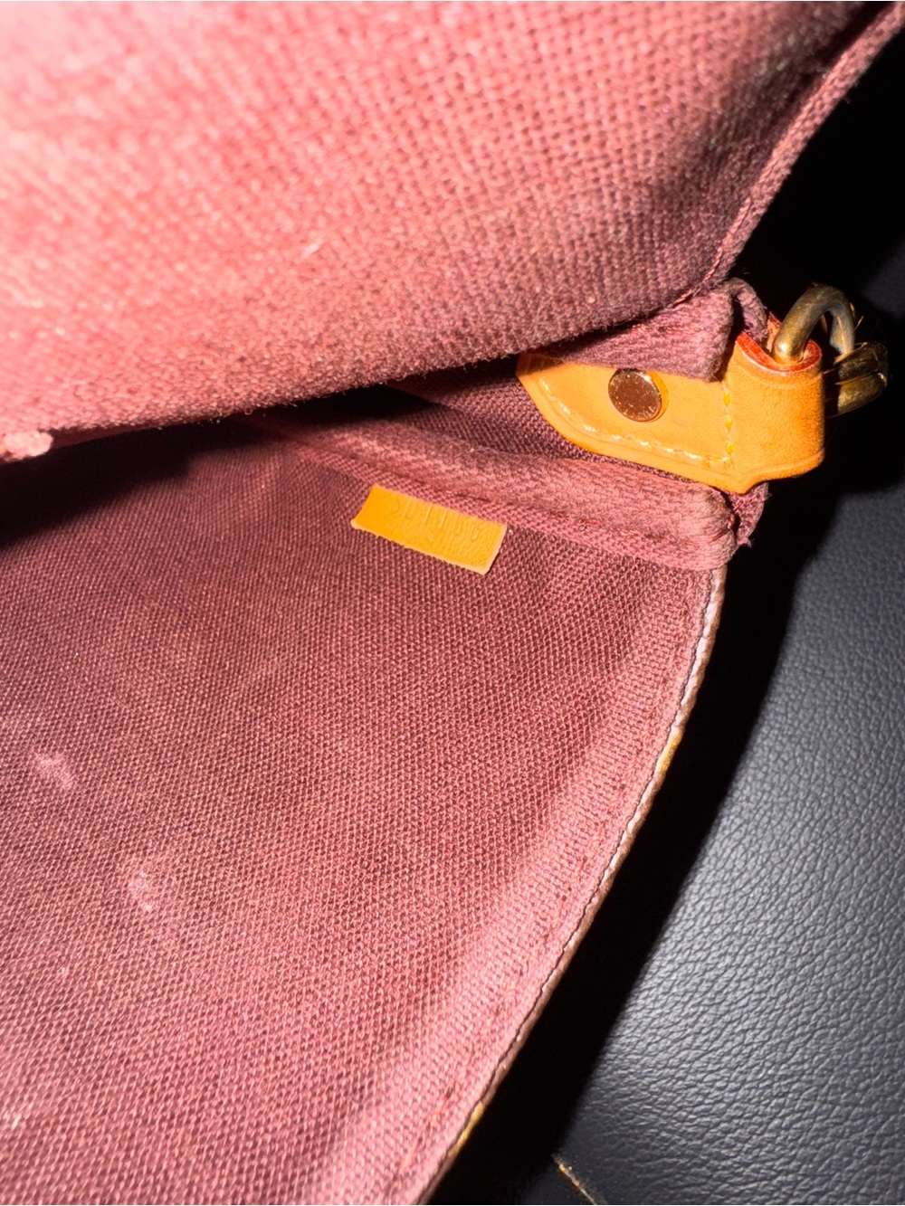 Louis Vuitton Brown Monogram Crossbody with Orange Strap - Picture 4 of 4